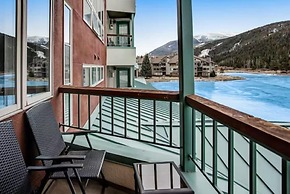 Lakeside Village 1 Bedroom Condo in Lakeshore Complex