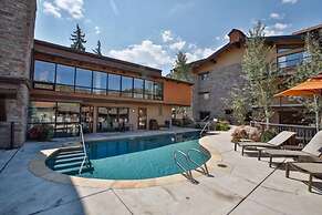 Snowmass Village 1 Bedroom Premier Condo at Crestwood