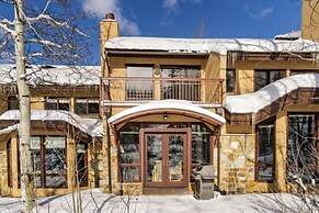 Ski In Ski Out 4 Bedroom Residence in Snowmass Village