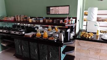 Hipolitus Apart Hotel