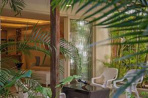 San Diego 974 Suites