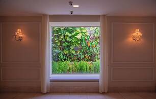 San Diego 974 Suites