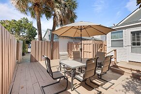 Daiquiris For Breakfast