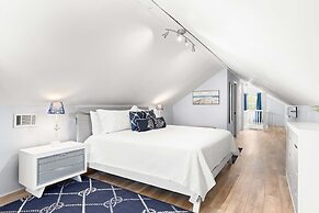 Daiquiris For Breakfast