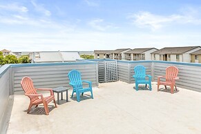 82 Van Horne Ave Unit B