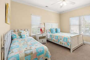 82 Van Horne Ave Unit B