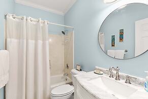 82 Van Horne Ave Unit B