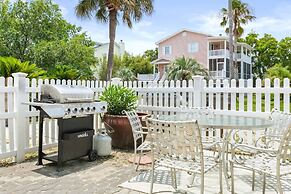 82 Van Horne Ave Unit B