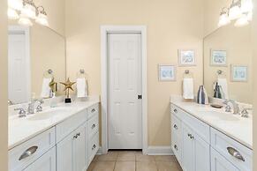 82 Van Horne Ave Unit B