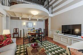 Casa Edgar in Lucca With 2 Bedrooms and 2 Bathrooms