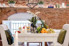 Casa Colosseum in Lucca