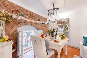 Casa Colosseum in Lucca