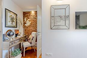 Casa Colosseum in Lucca