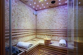 Villa Lorena a Vintage Family Villa