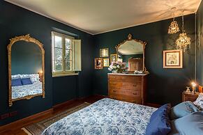 Villa Lorena a Vintage Family Villa