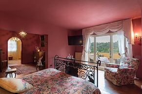 Villa Lorena a Vintage Family Villa