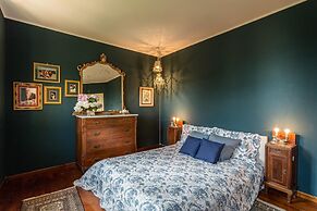 Villa Lorena a Vintage Family Villa