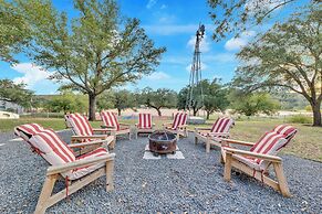 Beach House 2 on Lake LBJ - Sleeps 24