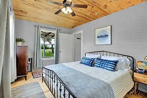 3 Acres of Luxury and Views in Fred Wine Country!