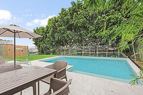 GEORGE8- The Ultimate Family Beach House