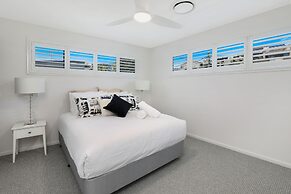 GEORGE8- The Ultimate Family Beach House