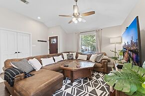 Close to Kalahari King Beds Fast Wifi 3BR