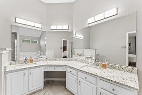 Close to Kalahari King Beds Fast Wifi 3BR