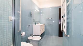 Xenia Boutique Tirso 2