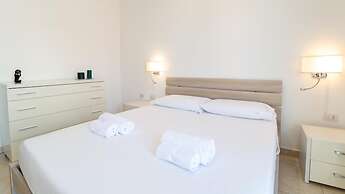 Xenia Boutique Tirso 2