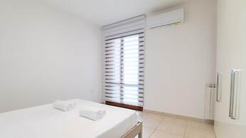 Xenia Boutique Tirso 1