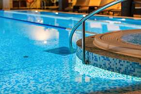 AquaHaven With Private Pool And Wellness