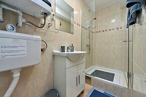 AquaHaven With Private Pool And Wellness