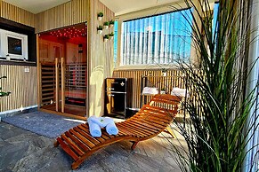 AquaHaven With Private Pool And Wellness