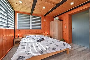 AquaHaven With Private Pool And Wellness
