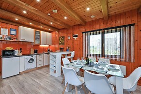 AquaHaven With Private Pool And Wellness