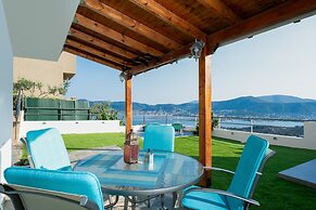 MTC-Sea & sky by Valeria near airport