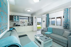 MTC-Sea & sky by Valeria near airport