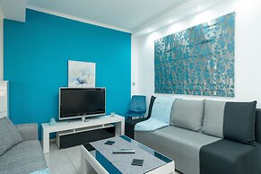 MTC-Sea & sky by Valeria near airport