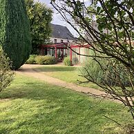 Hôtel Les Voisins Beaucemaine