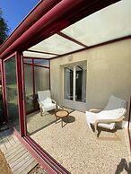 Hôtel Les Voisins Beaucemaine