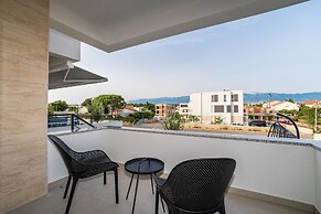 Apartment Sun Private Pool and Jacuzzi