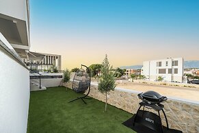 Apartment Sun Private Pool and Jacuzzi