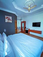 RK Italian Boy Hotel