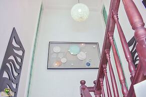 RK Italian Boy Hotel