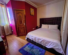 RK Italian Boy Hotel
