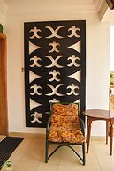 RK Italian Boy Hotel