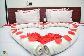 RK Italian Boy Hotel