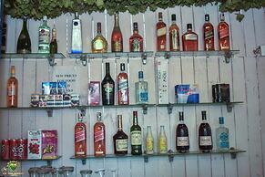 RK Italian Boy Hotel