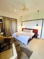RK Italian Boy Hotel