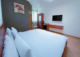 RK Italian Boy Hotel